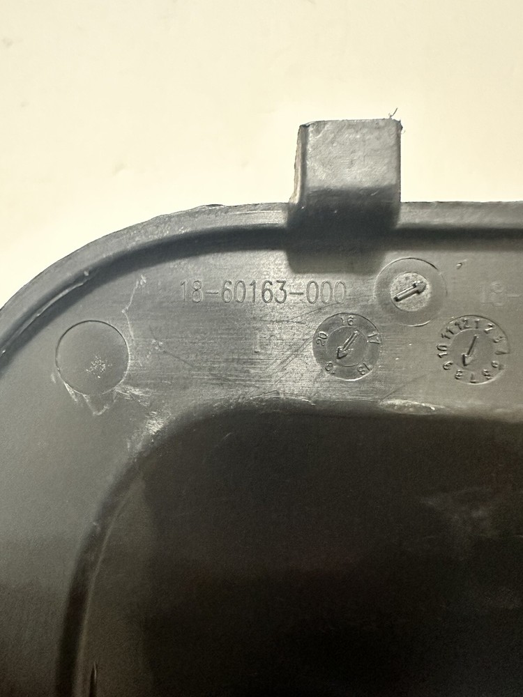 2018-2023 FREIGHTLINER CASCADIA FRONT LEFT AND RIGHT PILLAR BAG HANDLE OEM
