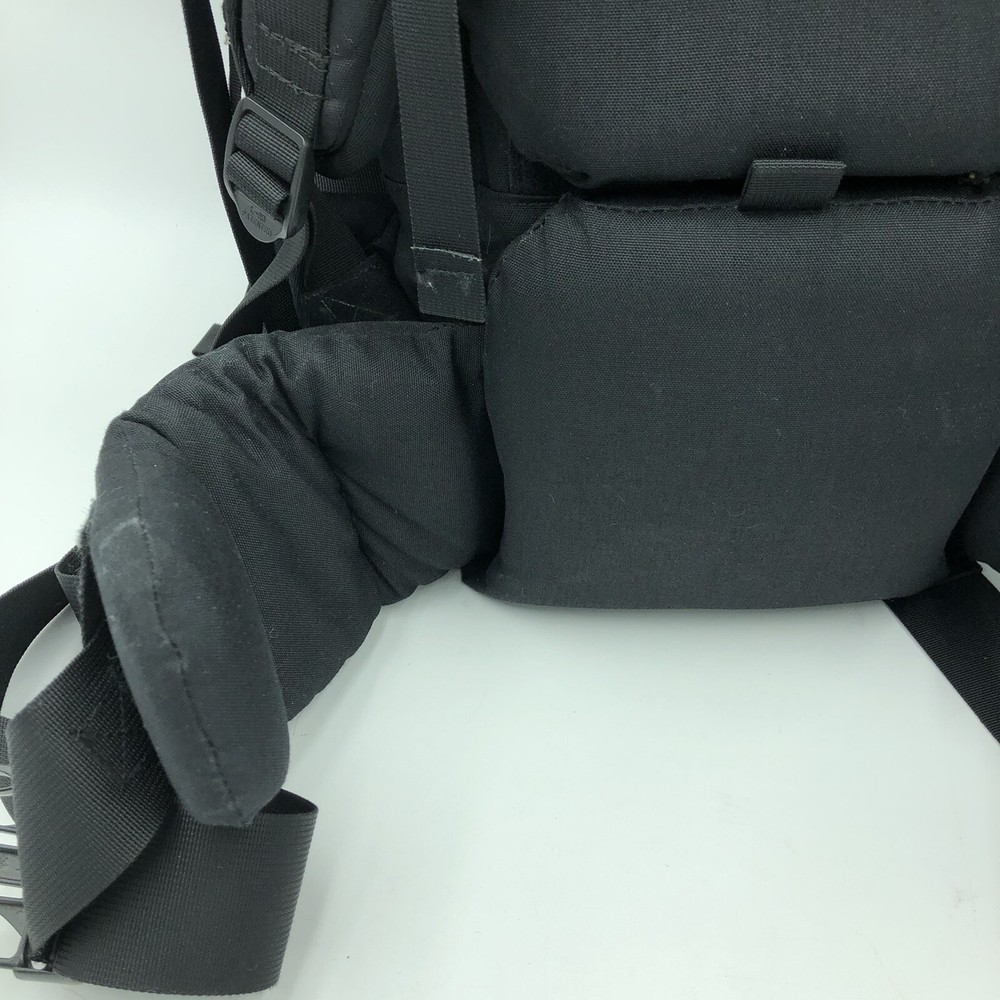 Burton Backcountry Internal Frame Black Snowboard Backpack