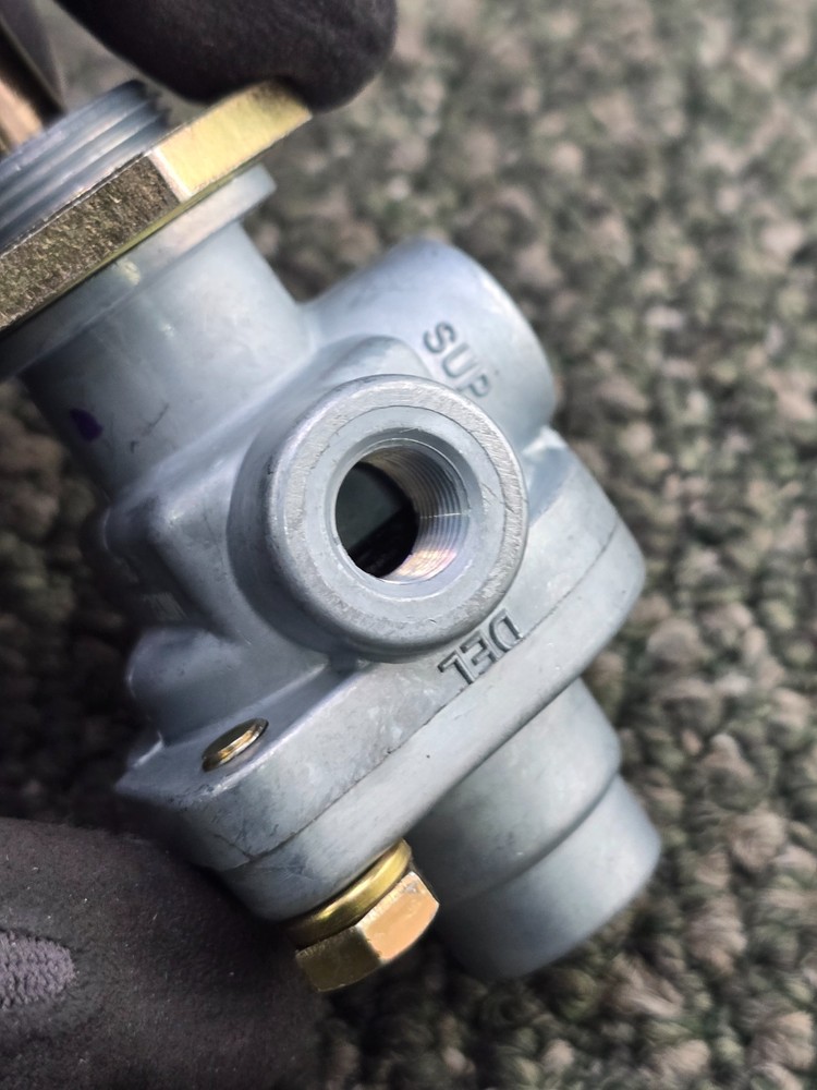 Midland 276567 MID276567 Push-Pull PP-1 Hand Control Valve