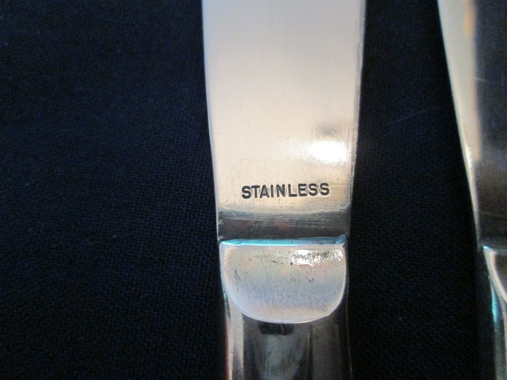 SET 4 DINNER KNIVES! Vintage CATHEDRAL silverplate: CAD1 pattern: EXC
