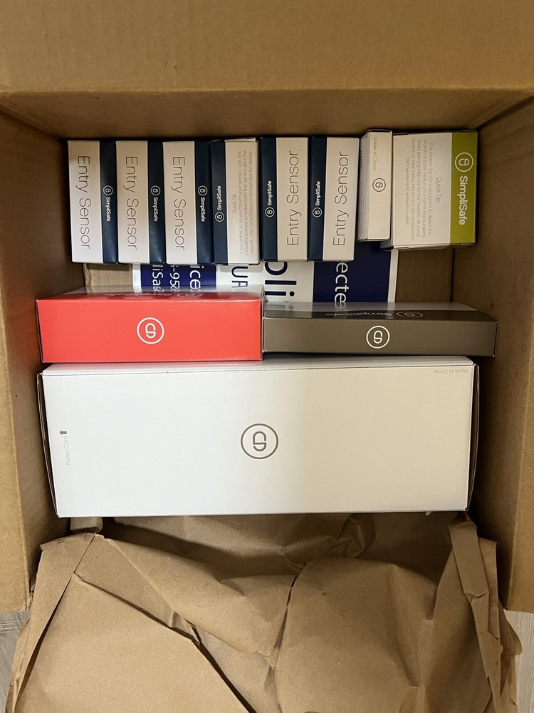 BRAND NEW SimpliSafe-2 Wireless Home Security System Custom Package Model SSCS2