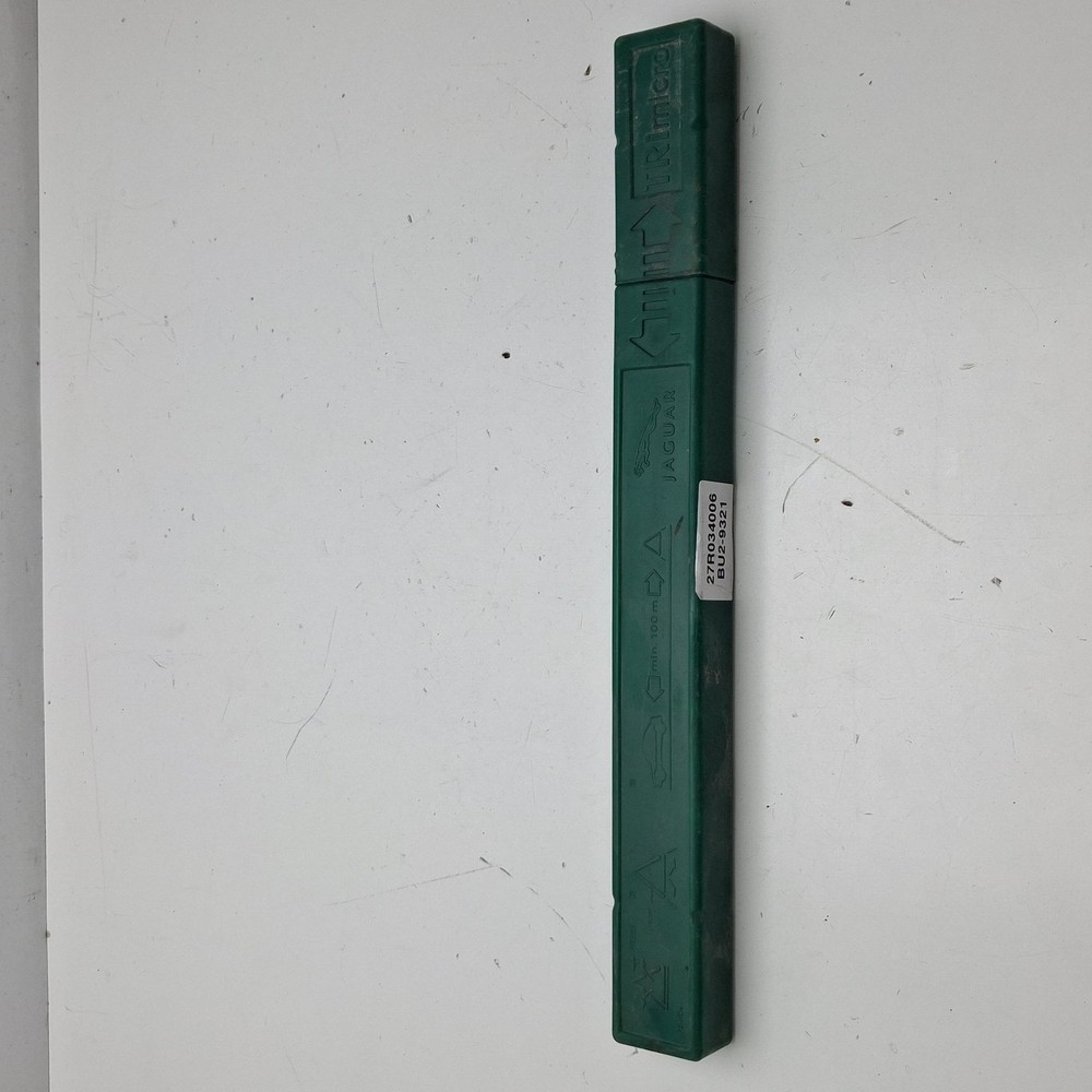 2009-2017 Audi Q3 Warning Triangle 27R034006