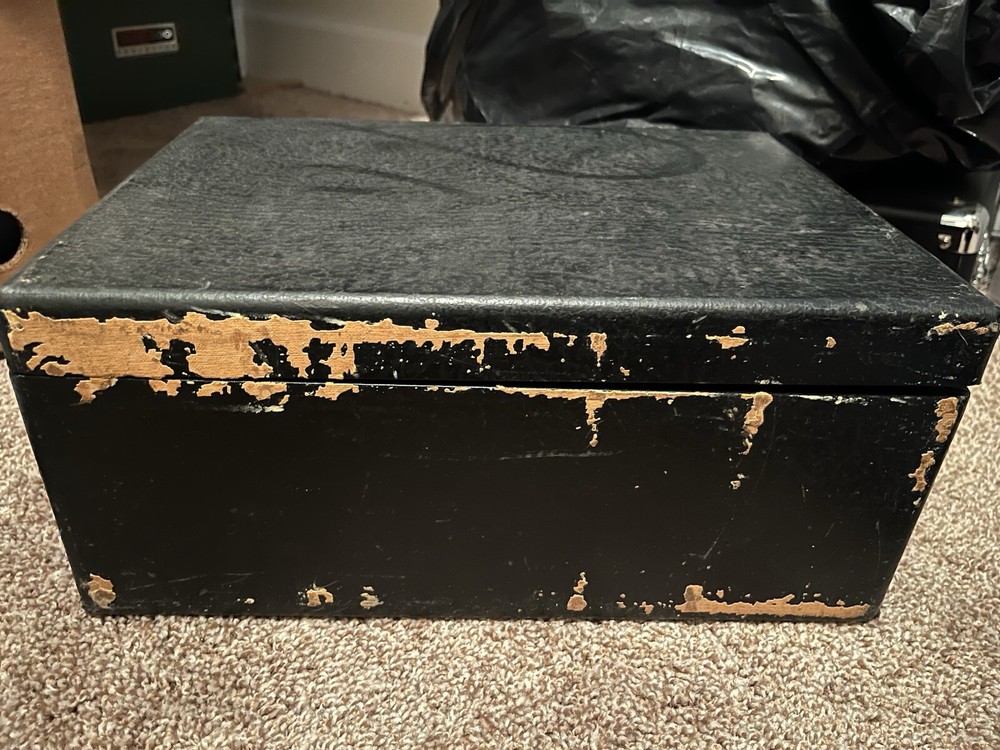 Vintage SVE Instructor 300 Slide Projector w/ Hard Case