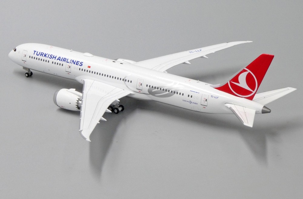 B787-9 Scale 1:400 Diecast EW4789009 (E)