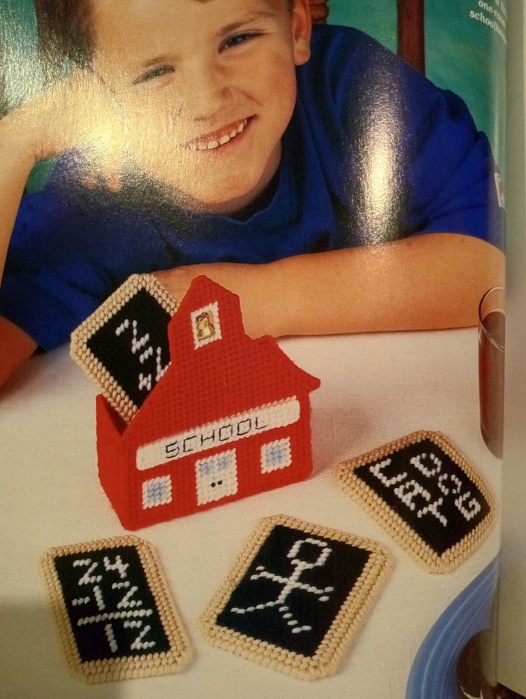 Holiday Christmas Decor Plastic Canvas Pattern Book Halloween Easter St Patrick