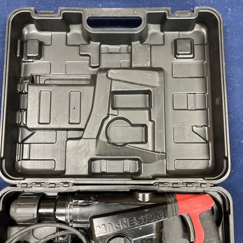 Bauer Tools 1643E-B Corded Electric Variable Speed Rotary Hammer Drill SDS Max