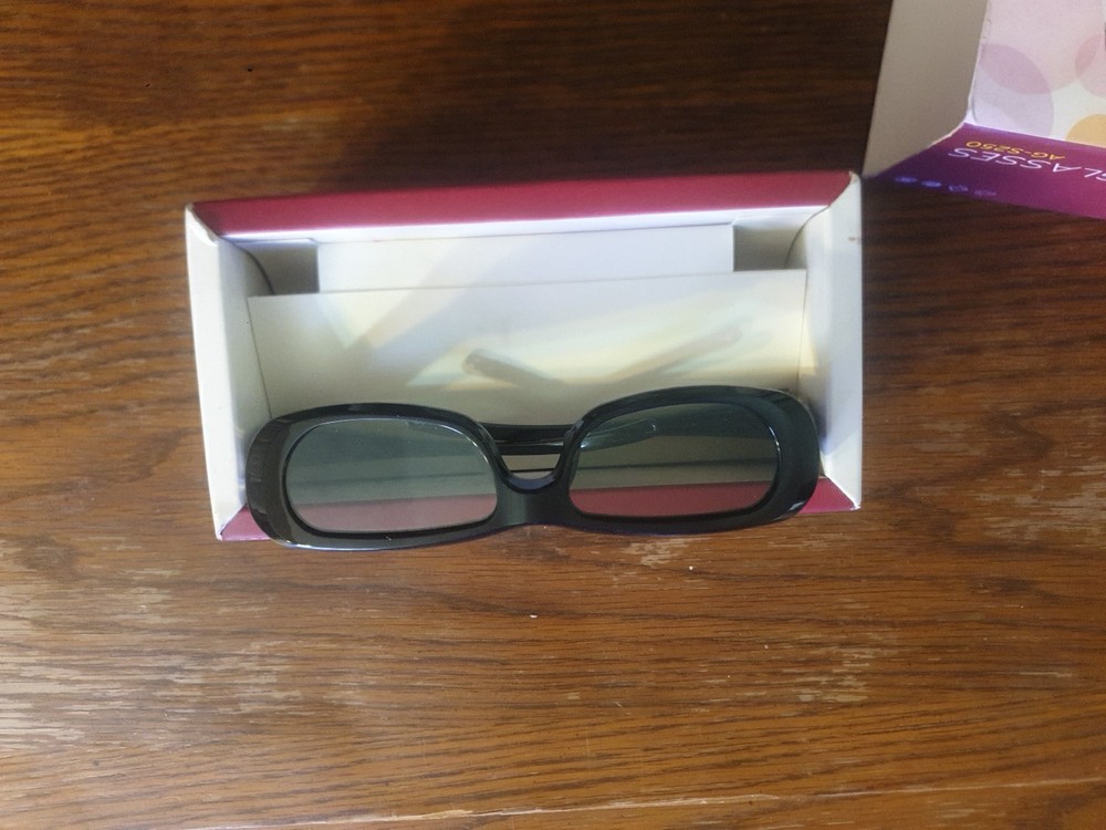LG AG-S250 Active Shutter 3D Immersive Viewing Glasses : Unused