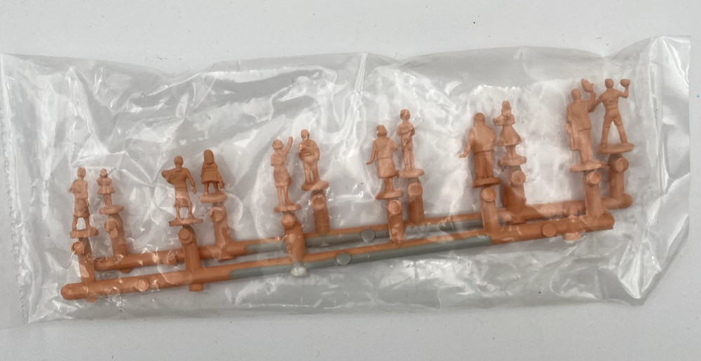 BACHMANN BNSF ELECTRIC RAIL CHIEF TRAIN HO SCALE 34 FIGURES