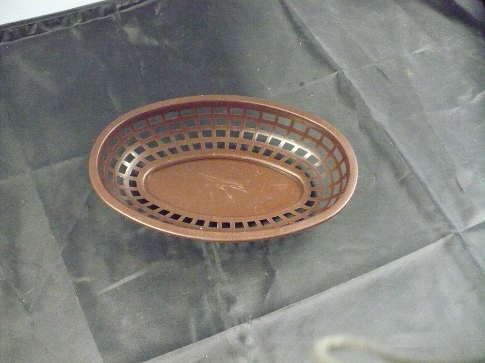 Misc. - Stack of 25 Serving Baskets For Food