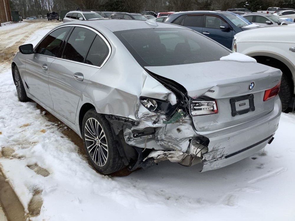 530I 2017 Glove Box 4947008