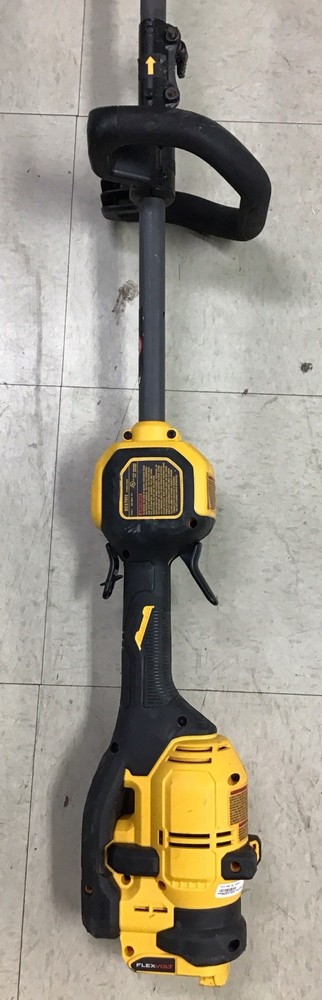 DEWALT Brushless Attachment Capable String Trimmer - 17" DCST972 (Tool Only)