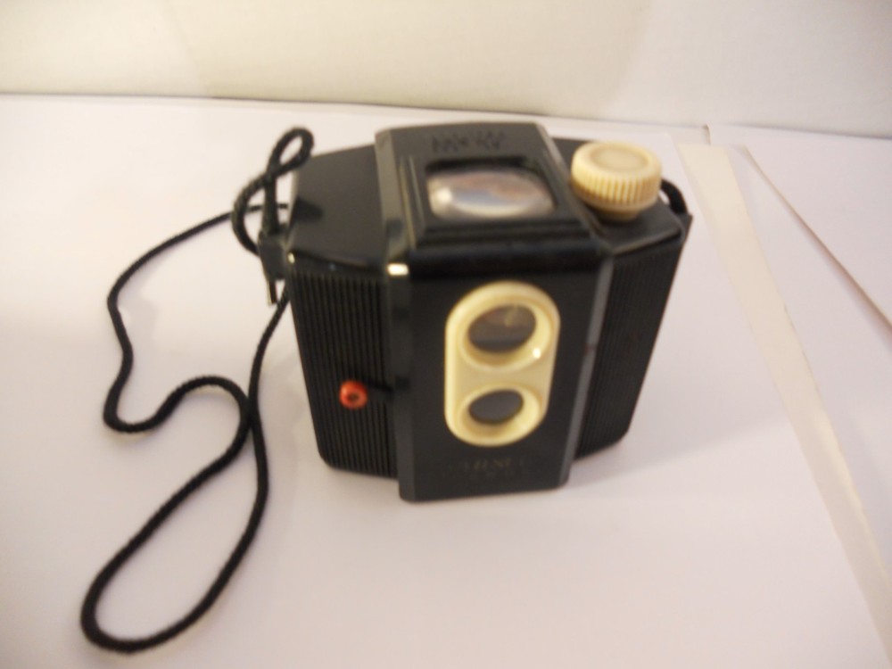 VINTAGE LATE 1940s  ANSCO PANDA CAMERA   NICE DISPLAY