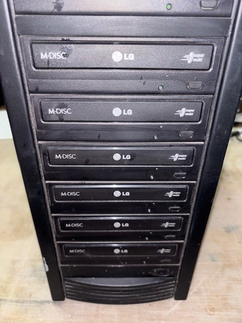 ACARD Technology PRO - Microboards QD 1:10 CD/DVD Duplicator