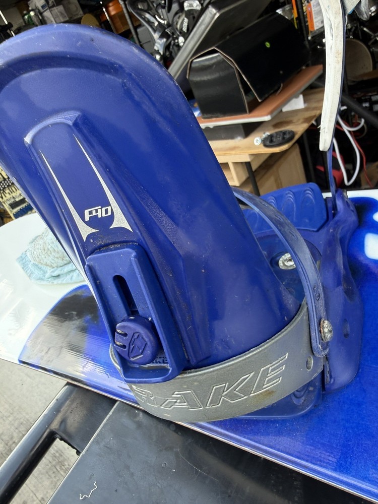 RIDE CATALYST 152 cm Snowboard With Bindings