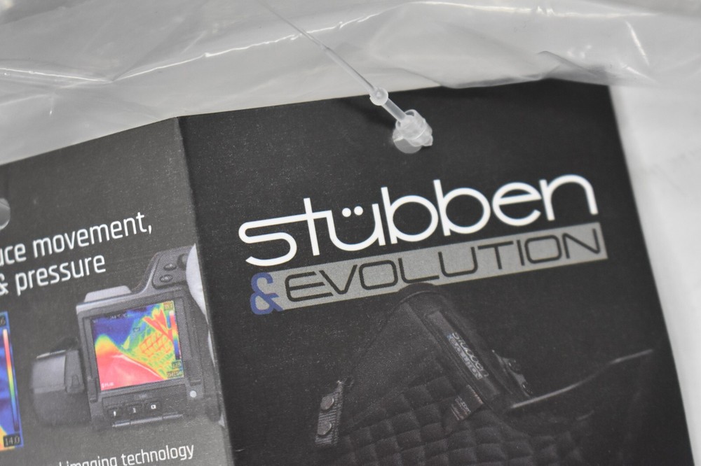 Strubben Evolution Streamline Close Contact Jumping Pad Saddle White 211 24061