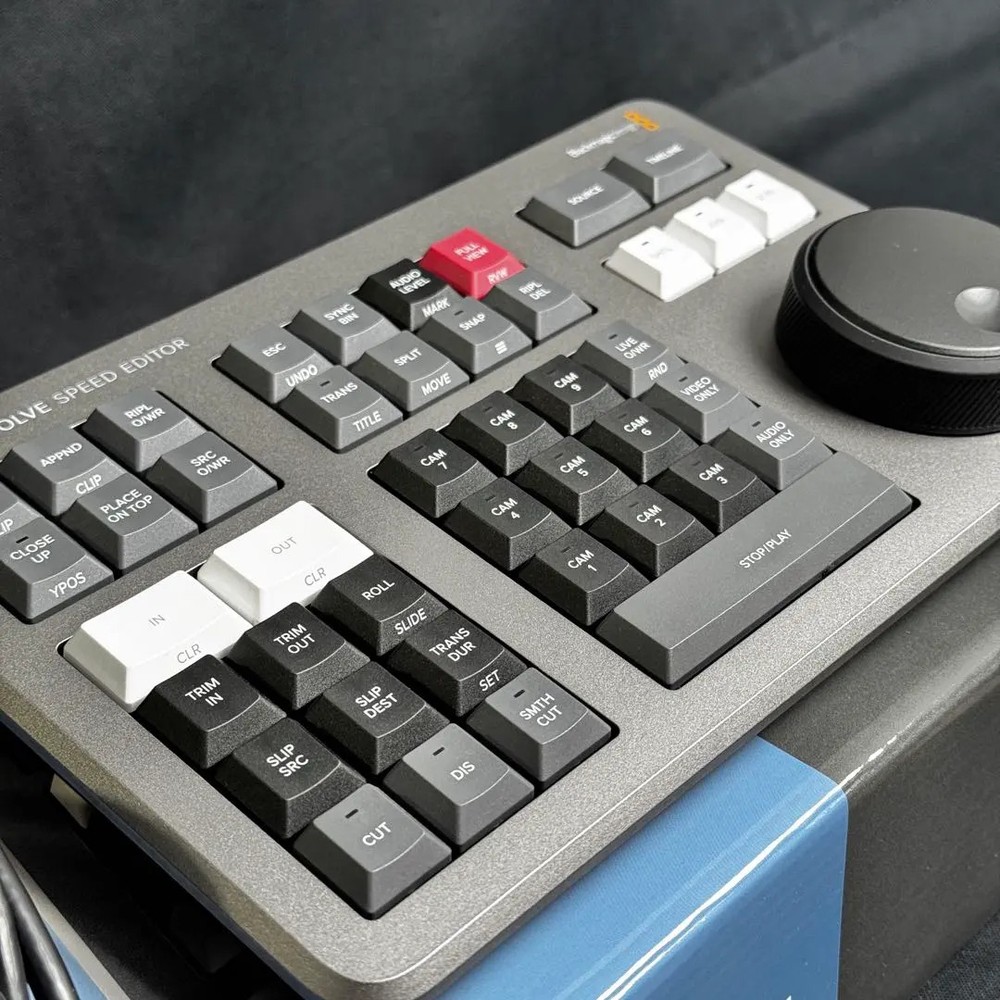 Blackmagic Design DaVinci Resolve Speed Editor Keyboard Panel Mint