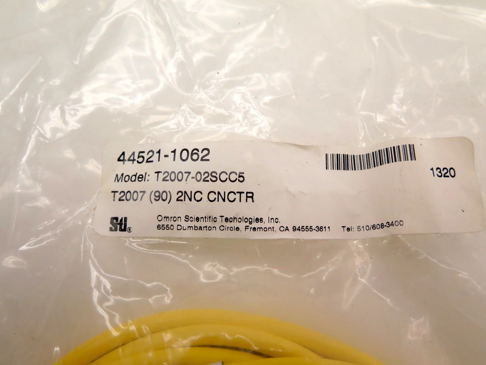 Omron T2007-02SCC5 / T200702SCC5 Safety Switch & Cable