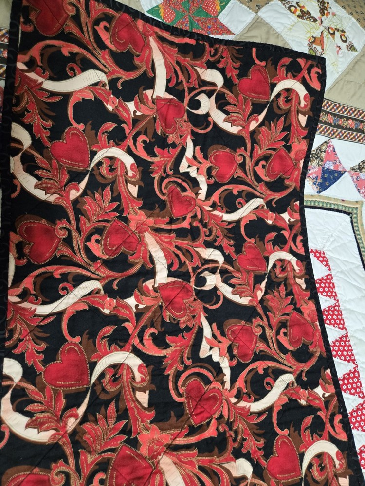 Handmade Quilted Patchwork Table Runner Black Red White Hearts 59x17"