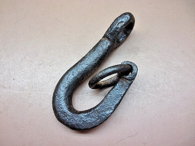 Rustic Blacksmith Forged Hook & Link Crude 5" Long Unique Rustic Decor LQQK!