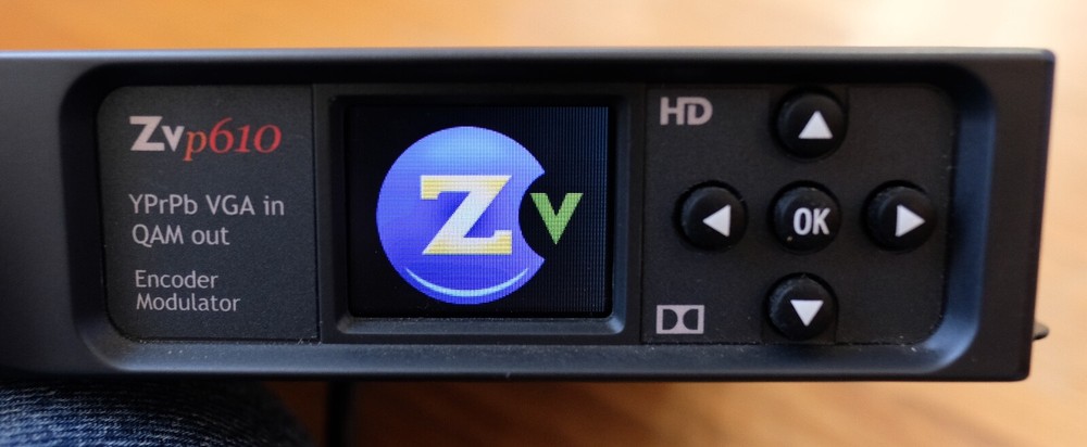 ZeeVee ZV Pro 610 NA Component and VGA Encoder w/ Box