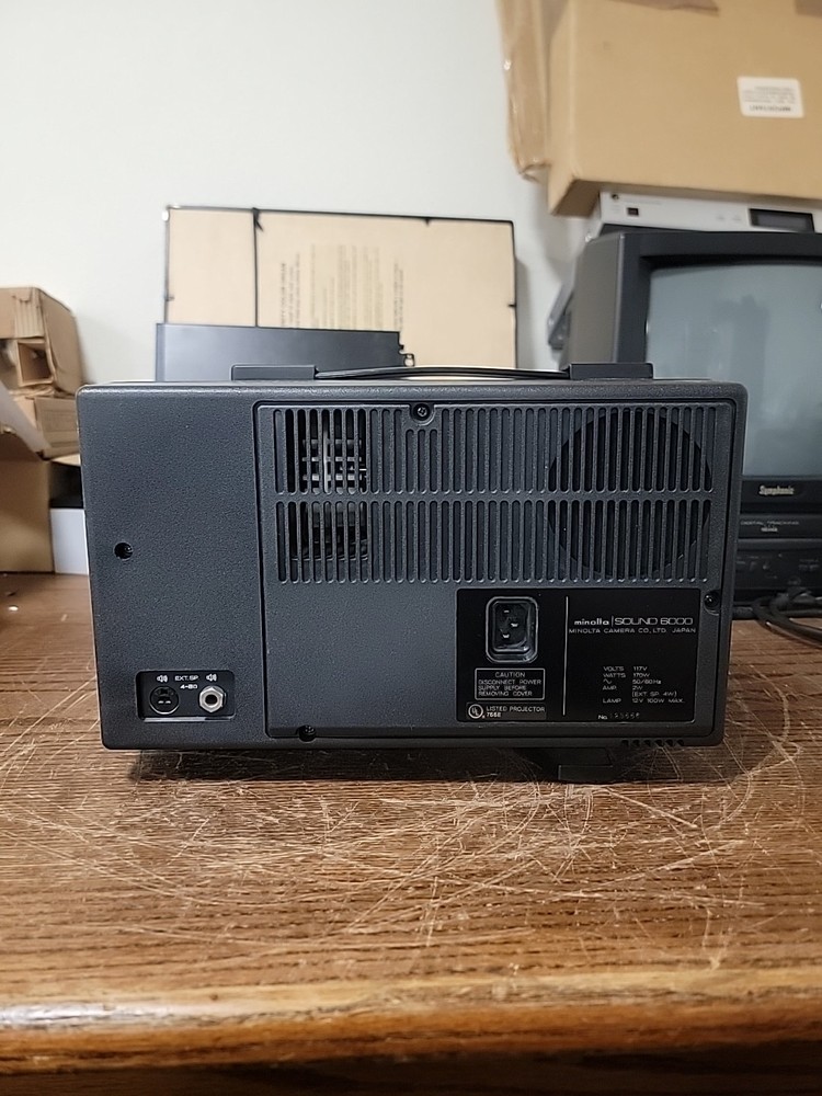 Minolta Sound 6000 Projector - Untested But Powers On