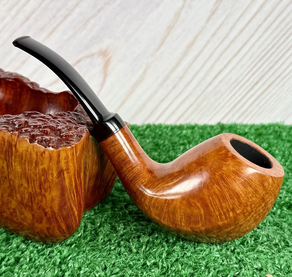 SAM LEARNED FREEHAND BENT EGG ARTISAN PIPE, CRESCENT MOON GRADED. USA
