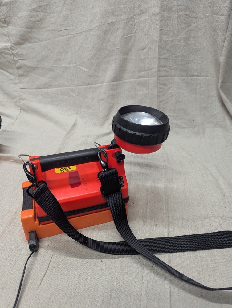 Streamlight LiteBox EMS Firefighter Flashlight With Charger