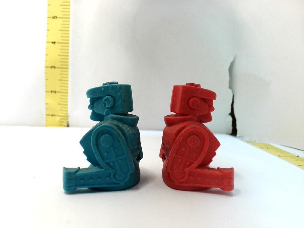 Robot Finger Fighter Red & Blue Rock 'em Sock 'em Preowned