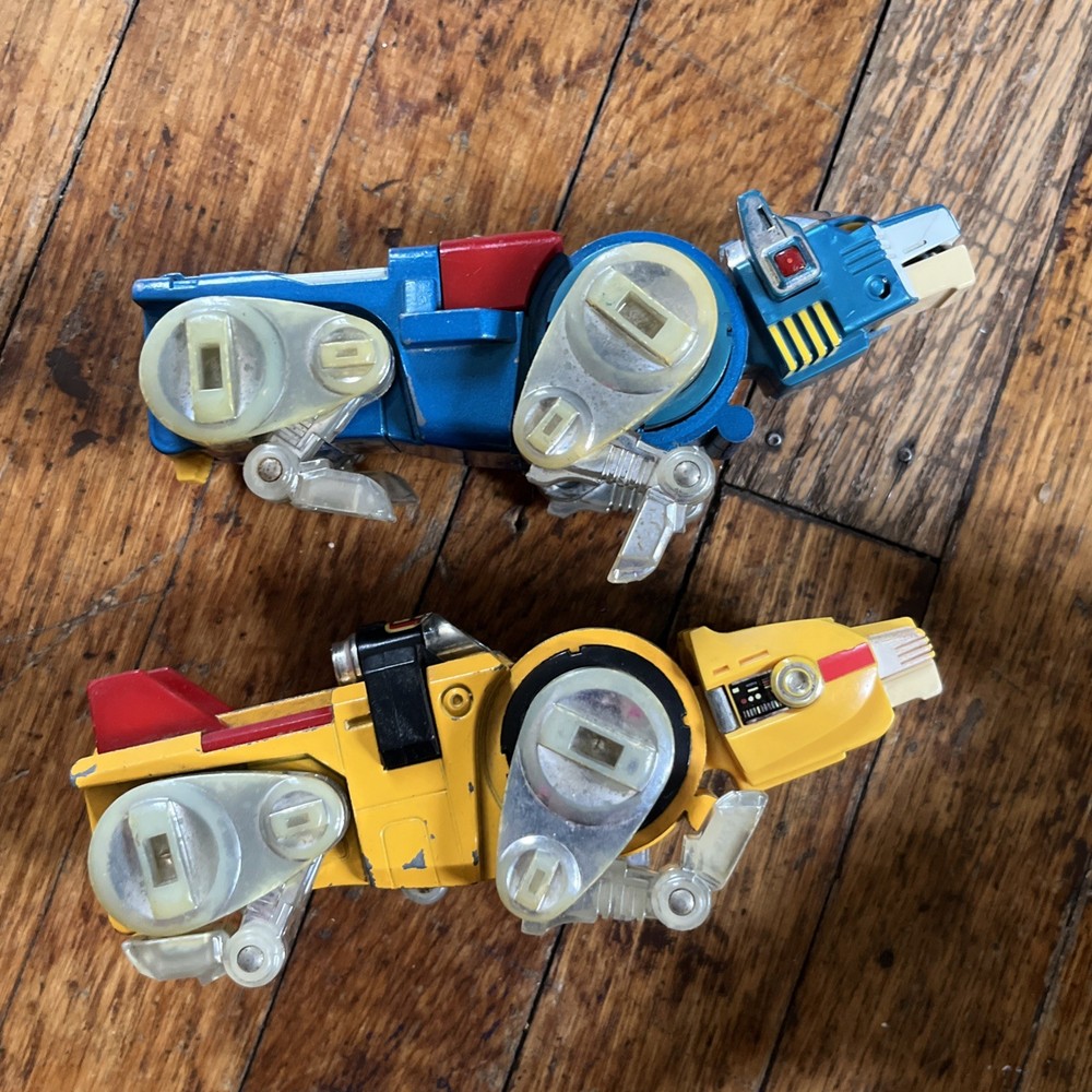 Voltron 1981 diecast and legs manual