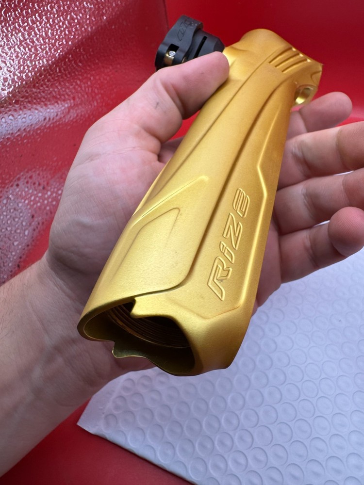 Dye RIze CZR Body