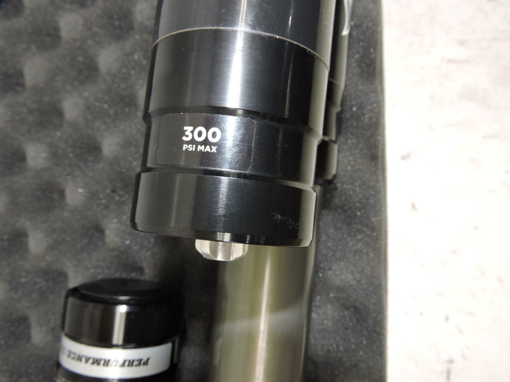 🔥 Fox Float 3 Extra Volume Shox 591415 17.5" EV 952-19-019 🔥