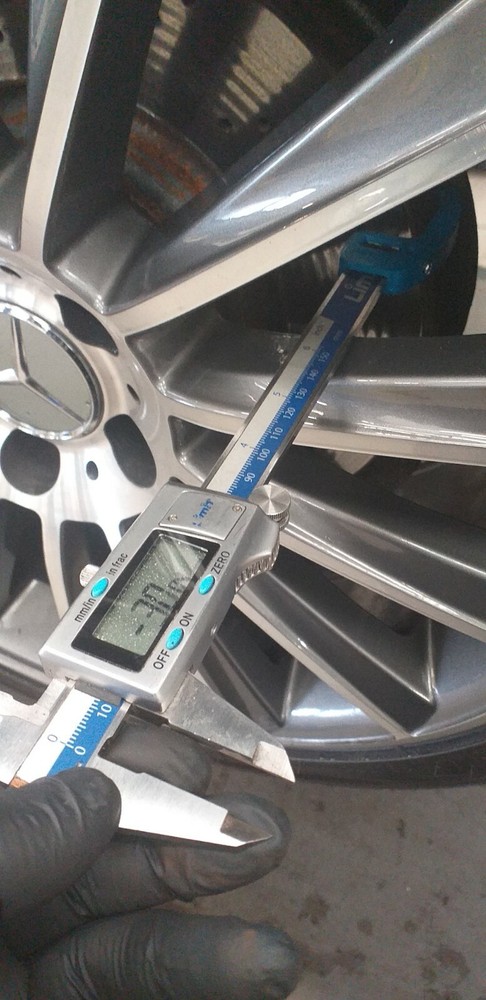 BRAKE DISC THICKNESS MEASURING TOOL FOR DIGITAL CALIPER