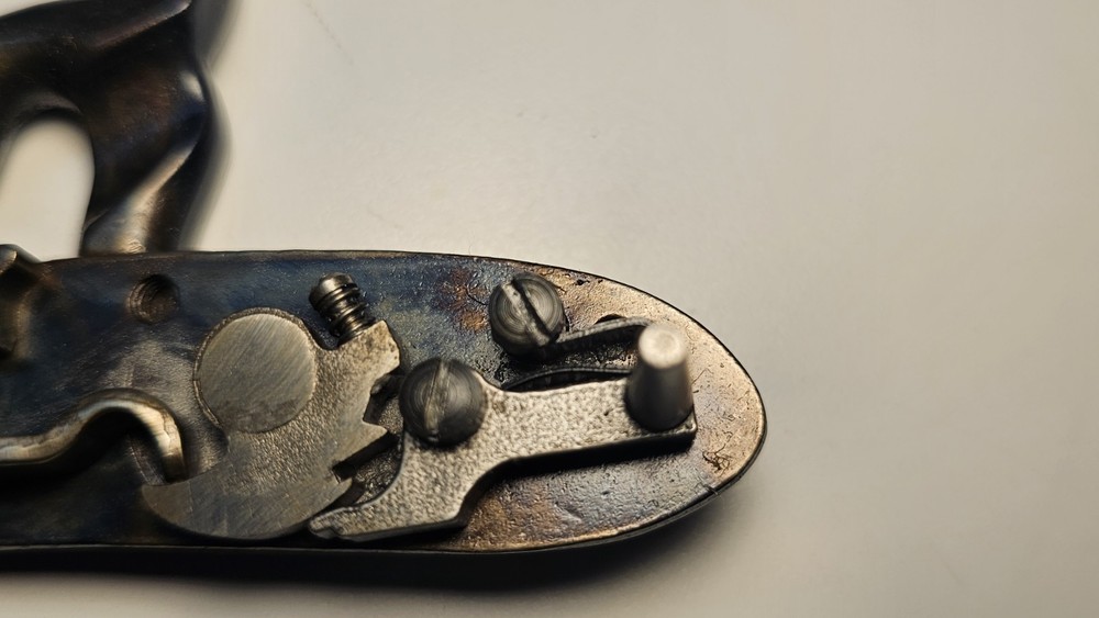 Traditions Deerhunter Sidelock Muzzleloader Lock Assembly W/ Screws (B)