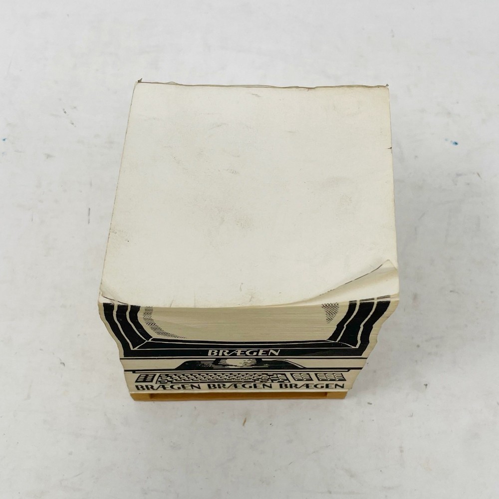Braegen Vintage Notepad Computer Office Pallet Used