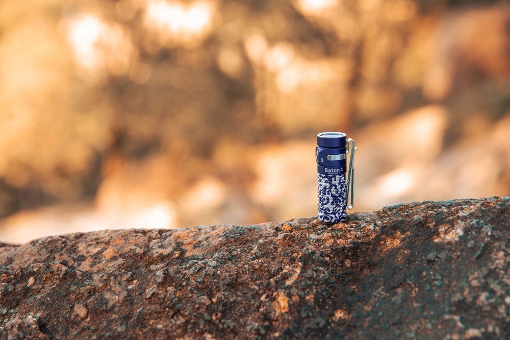 Olight Baton 4 Blue Phantom Waterproof Rechargeable Flashlight 1300 Lumens