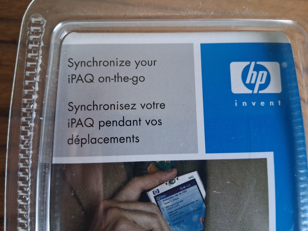 HP iPAQ Universal Autosync Sync Cable FA122A#AC3 New, Never Opened