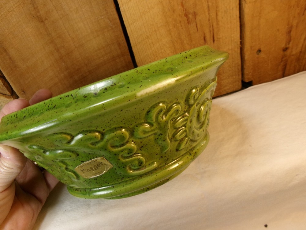 Vintage Haeger #256 Raised Design Green Planter