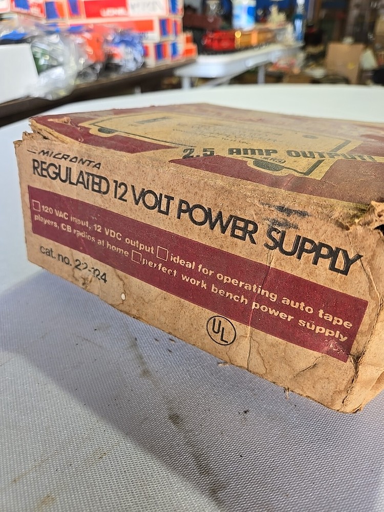 NOS MICRONTA REGULATED 12 VOLT DC POWER SUPPLY