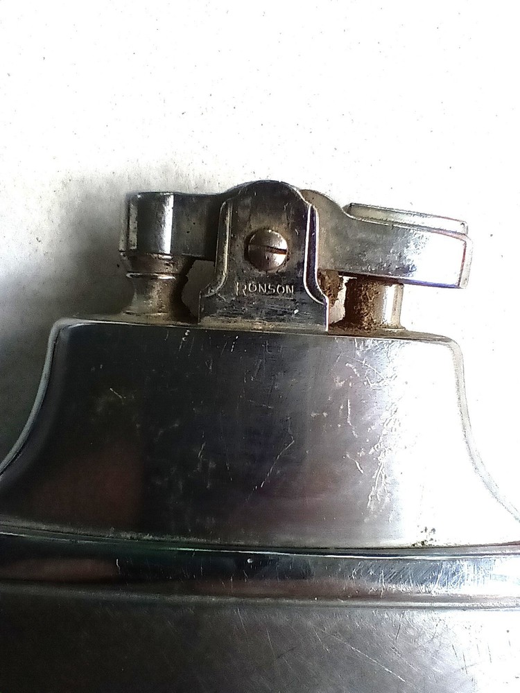 Vintage Ronson Mastercase Cigarette Lighter and Case Combination Silvertone