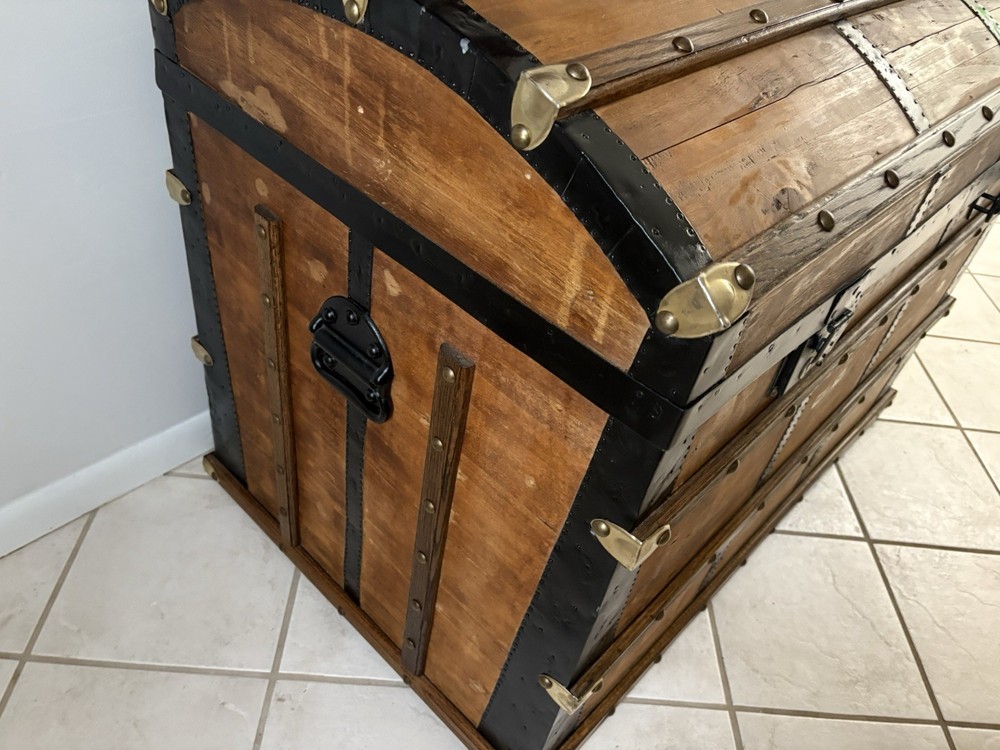 LARGE 1908 Vintage Dome Trunk with Key and Handle