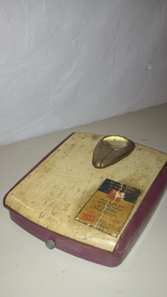 Vintage 1950's Borg Bathroom Scale