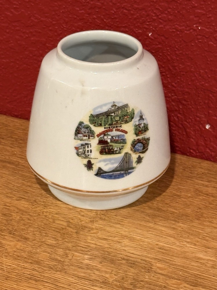 Mackinac Island Bud Vase 5” Tall