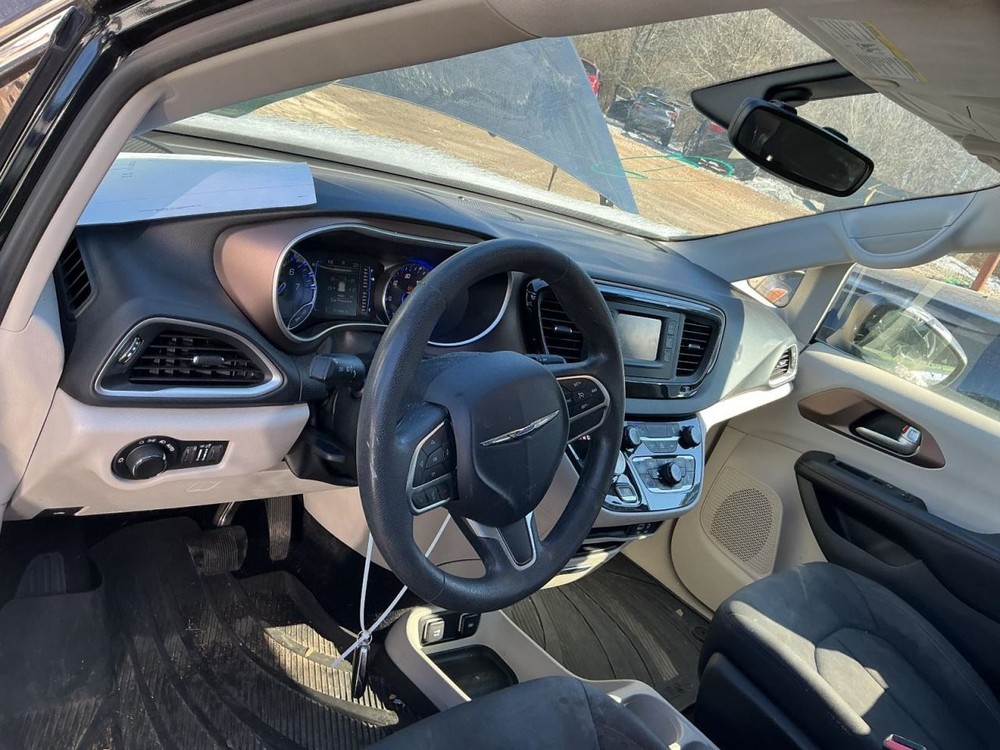 Fuse Box Engine Compartment Fits 17 PACIFICA 4938975