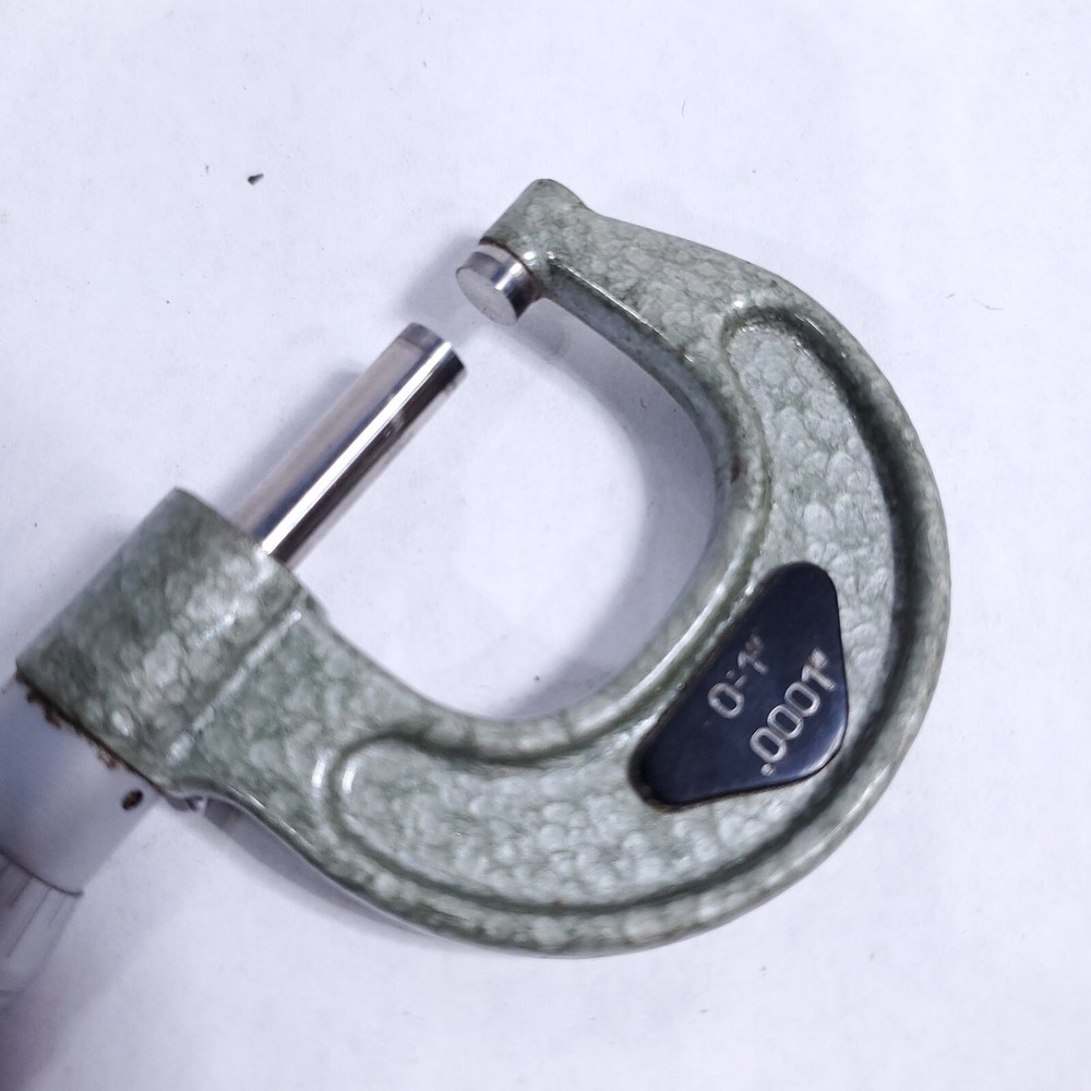 Mitutoyo (?) Unmarked 0-1" Micrometer