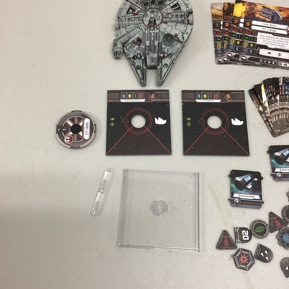 STAR WARS X-WING millenium falcon expansion used ng6256