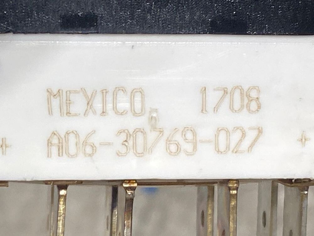 2017 Freightliner 122SD Power Window Switch (745-10073)