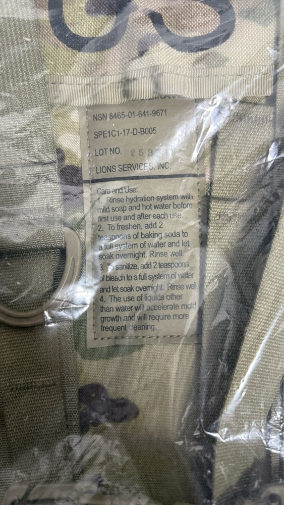 MOLLE II Hydration System Carrier in OCP-1