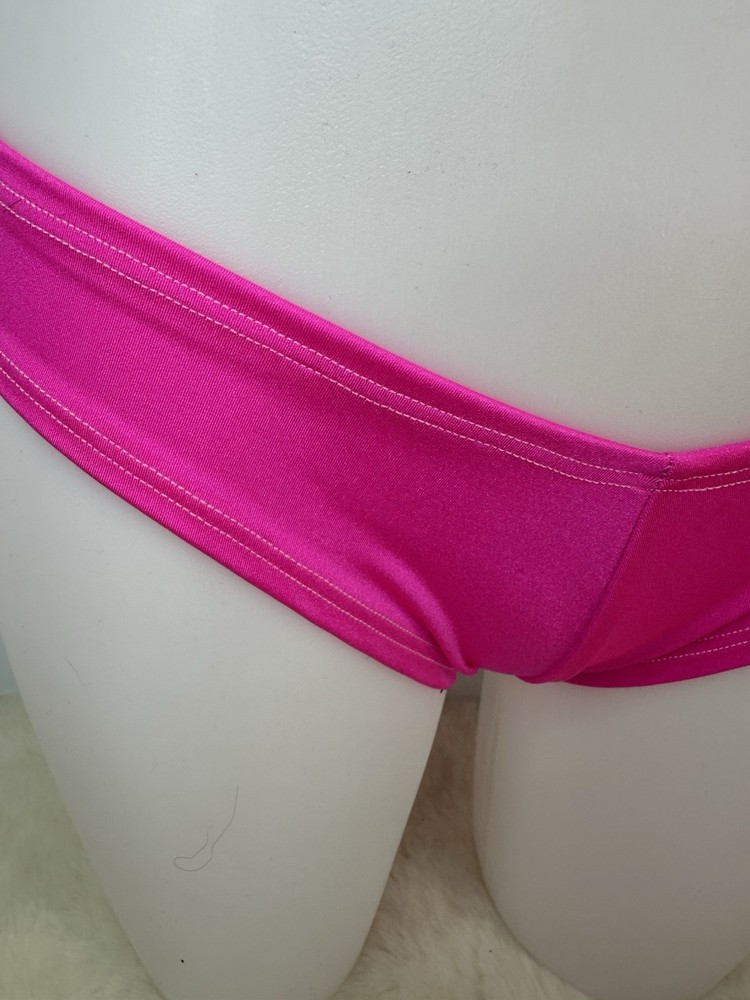Exotic Dancer Tri Top And Scrunch Butt Booty Short Set