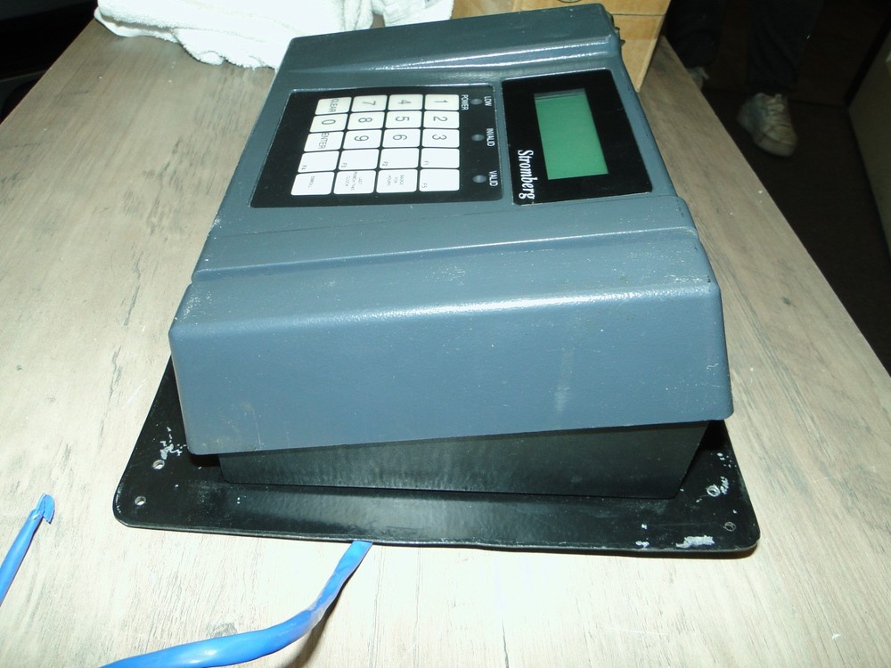 Stromberg Accu-Time Systems Biometric Time Clock No Key/ UNTESTED READ