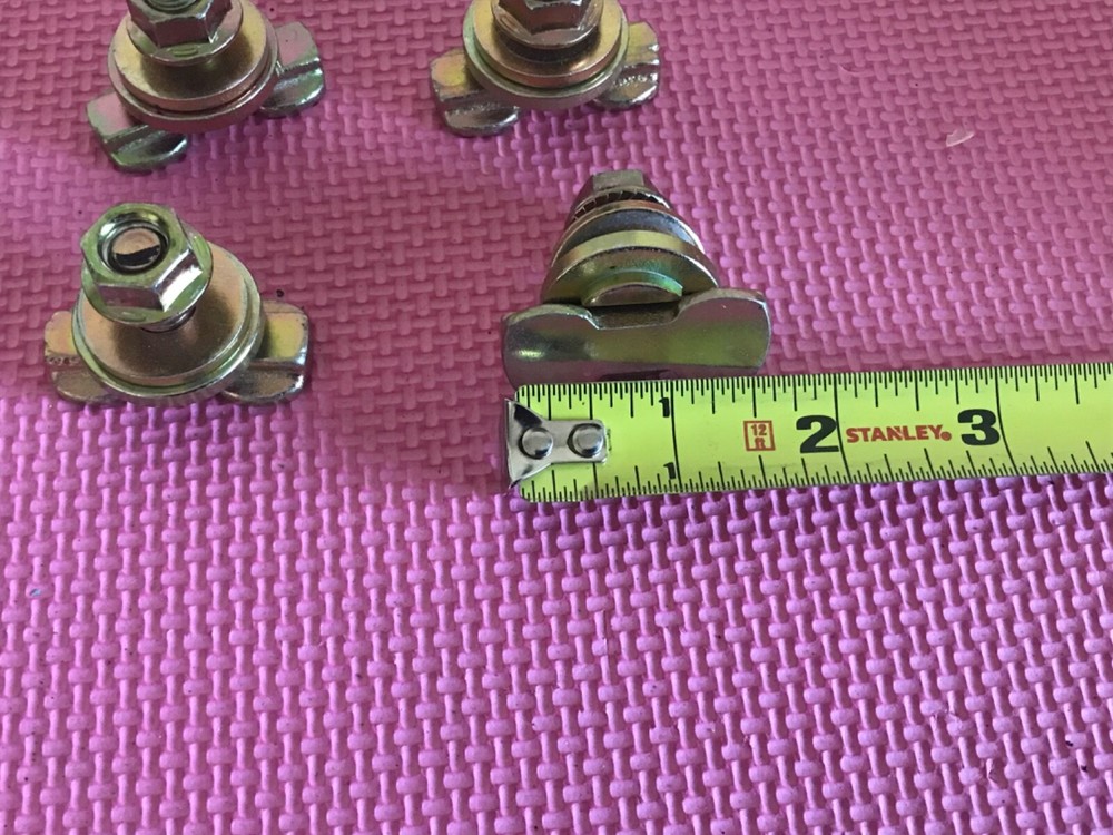 4 L-TRACK Mount hardware pads